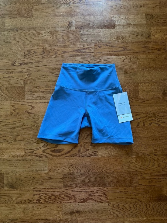 lululemon athletica Pants - NWT Lululemon Wunder Train HR Contour Fit Shorts 6" Women Oasis Blue 4 Bike